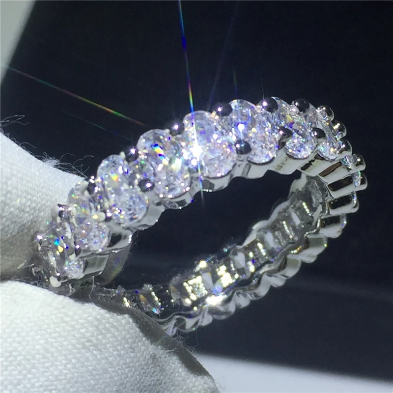 

Кольцо из серебра 925 пробы, с фианитом