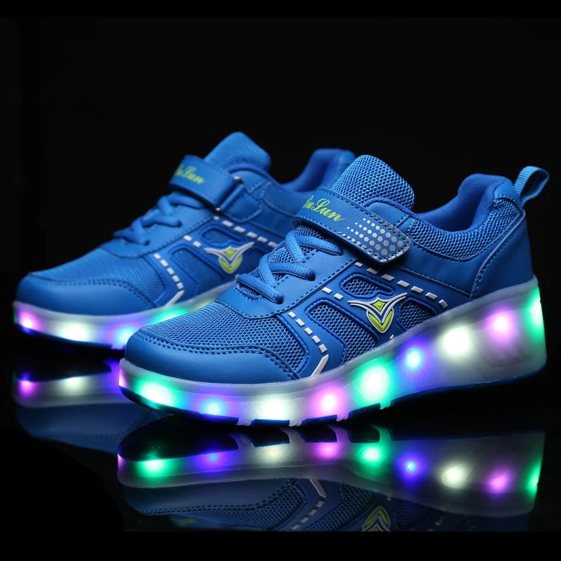 

Kids Glowing Sneakers Sneakers with wheels Led Light up Roller Skates Sport Luminous Lighted Shoes for Kids Boys Pink Black