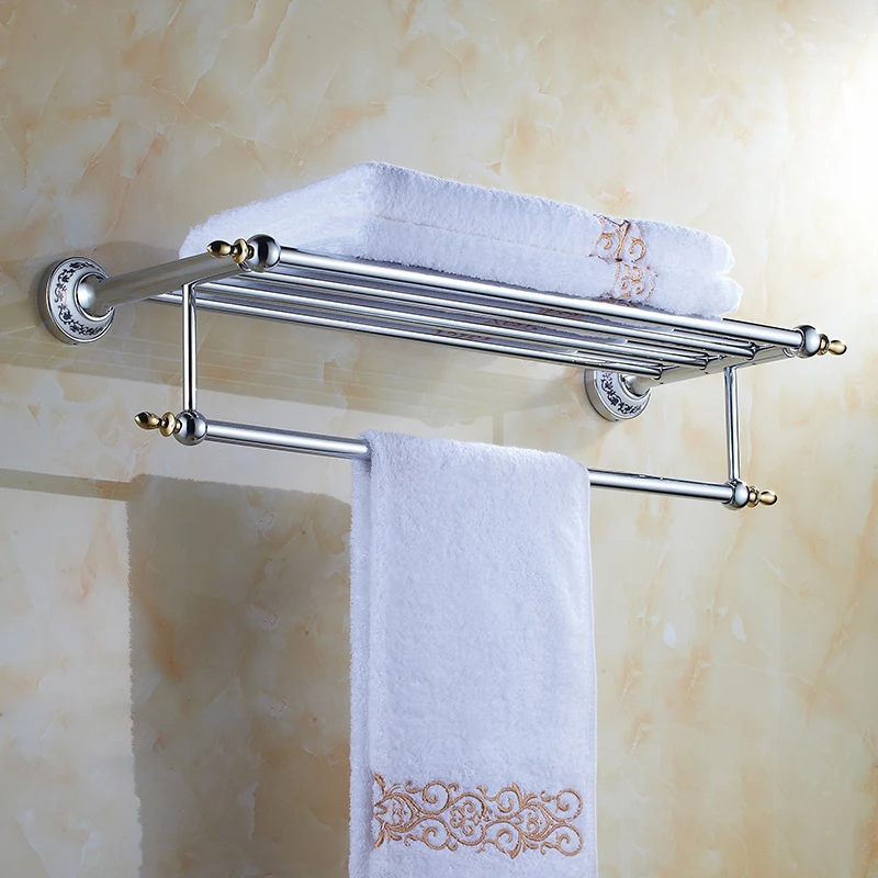 Набор металлических хромированных принадлежностей для ванной комнаты набор