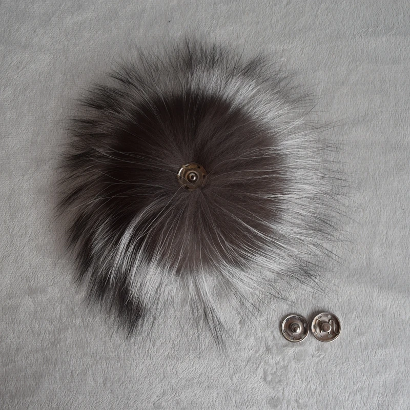 Помпон из натурального меха черно бурой лисицы|pompon ball|fur pomfur ball |