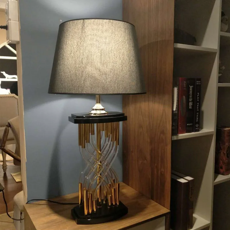 Современное крестообразное трубчатое стекло идеально сочетается с