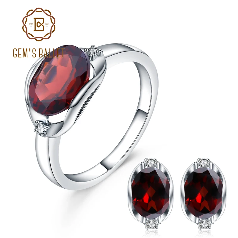 

Великолепные серьги-кольца из серебра 925 пробы с натуральным красным гранатом