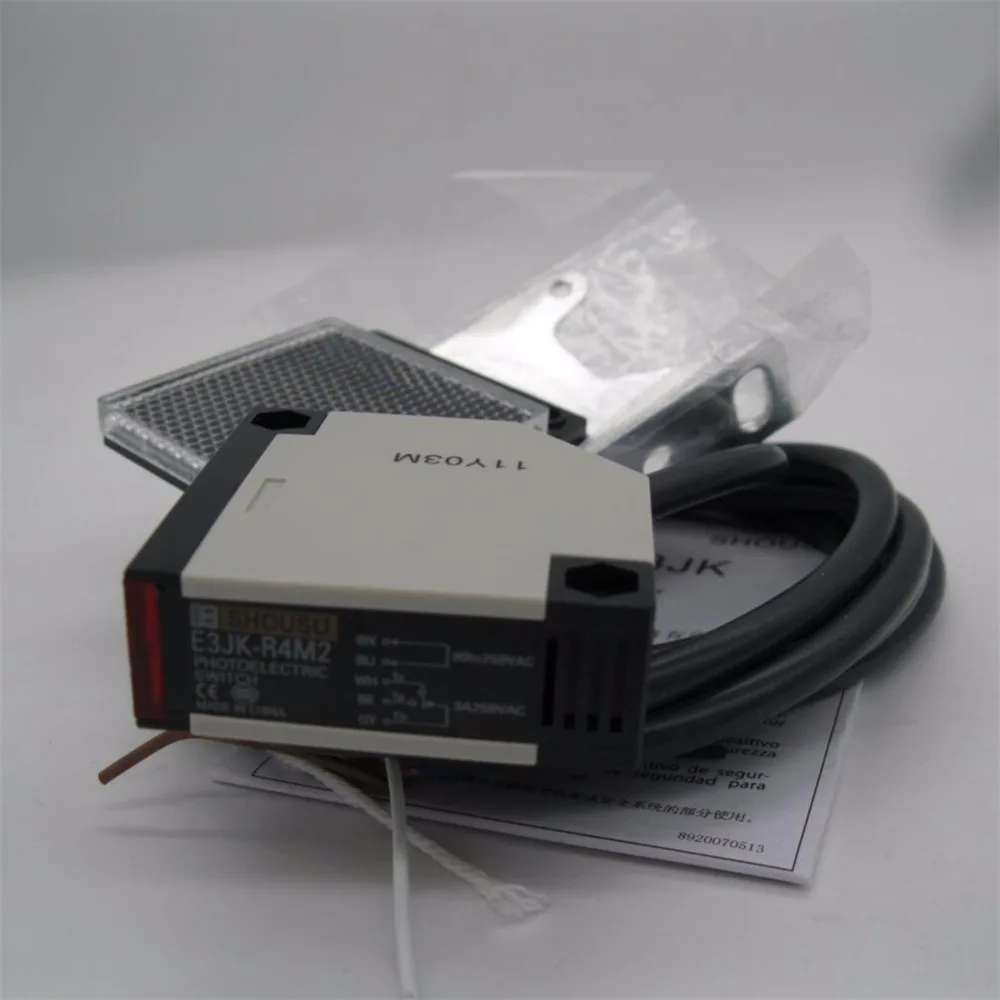 E3JK-R4M2 New Photoelectric Sensor switch 90-250VAC 5 Wires High Quality With Reflector Plate Warranty For One Year | Обустройство