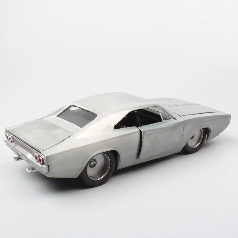 1/24 Jada 1968 Dodge зарядное устройство гоночный литой автомобиль металлические модели миниатюрный маленький автомобиль Хобби игрушки для детей коллектор серебро