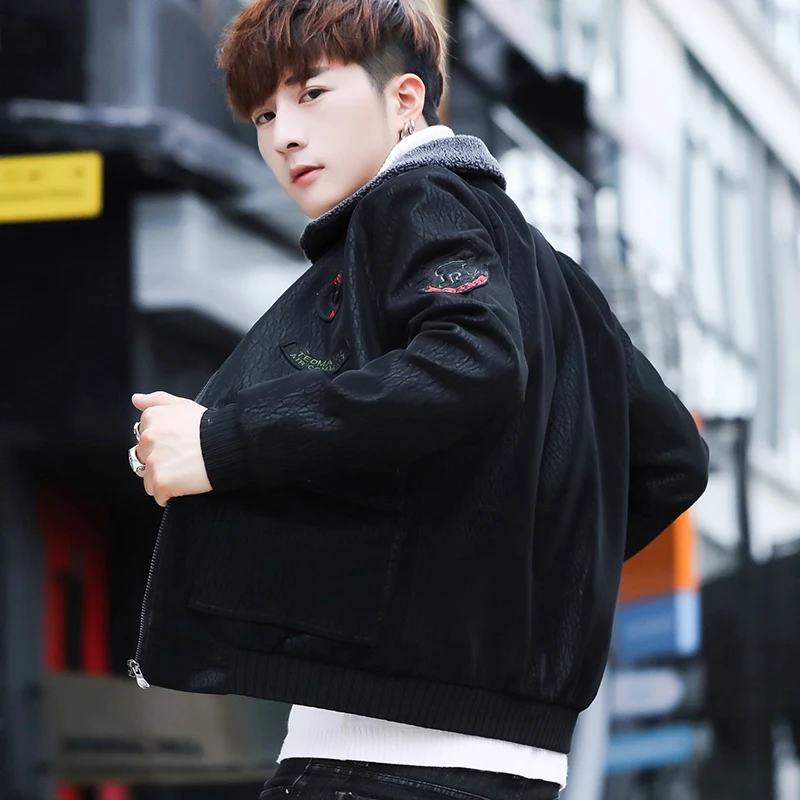 Новые осенние и зимние 2018 мужская кожаная одежда. Корейской версии отделкой