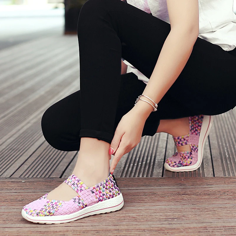 Женские летние кроссовки на плоской подошве дышащие женские Мягкие прогулочные