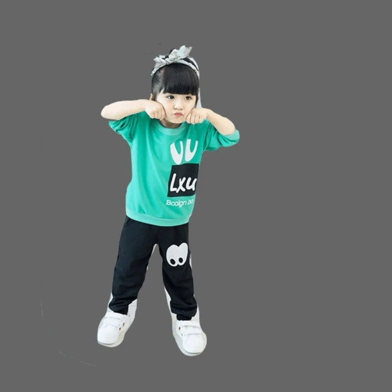 

Комплекты одежды для маленьких девочек на весну и осень, новинка 2018, хлопковая верхняя одежда с мультяшным рисунком + штаны, комплект одежды ...