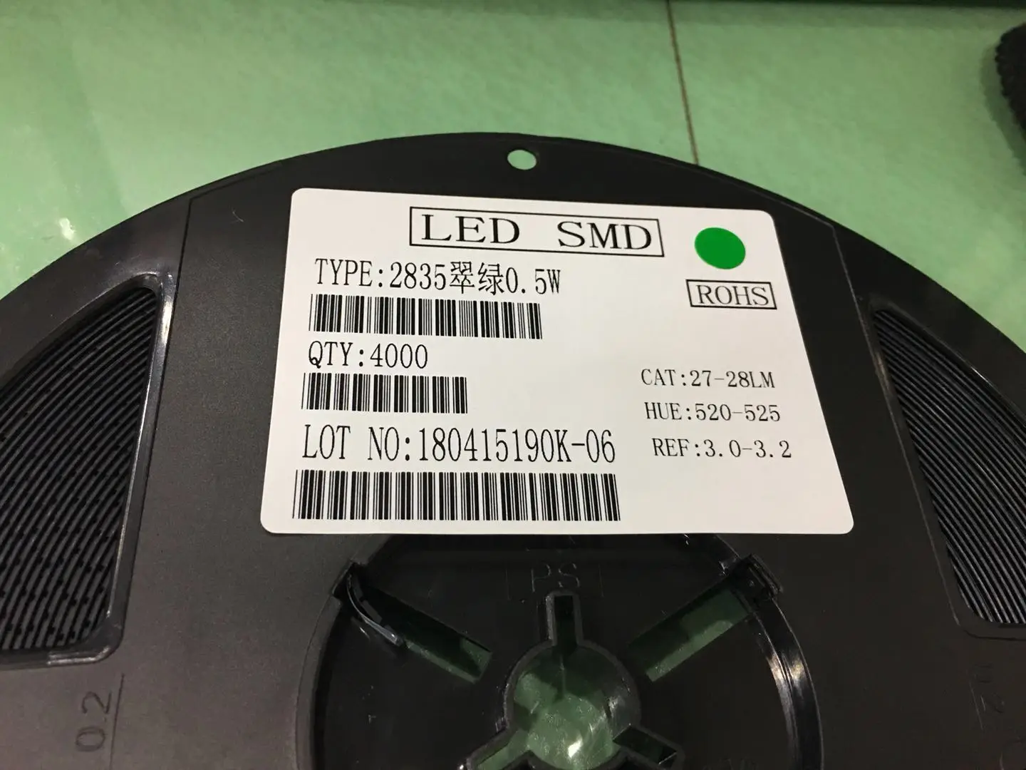 200 шт./лот для светодиодный SMD 2835 изумрудно зеленая 0 5 Вт плитка ног 150 мАч