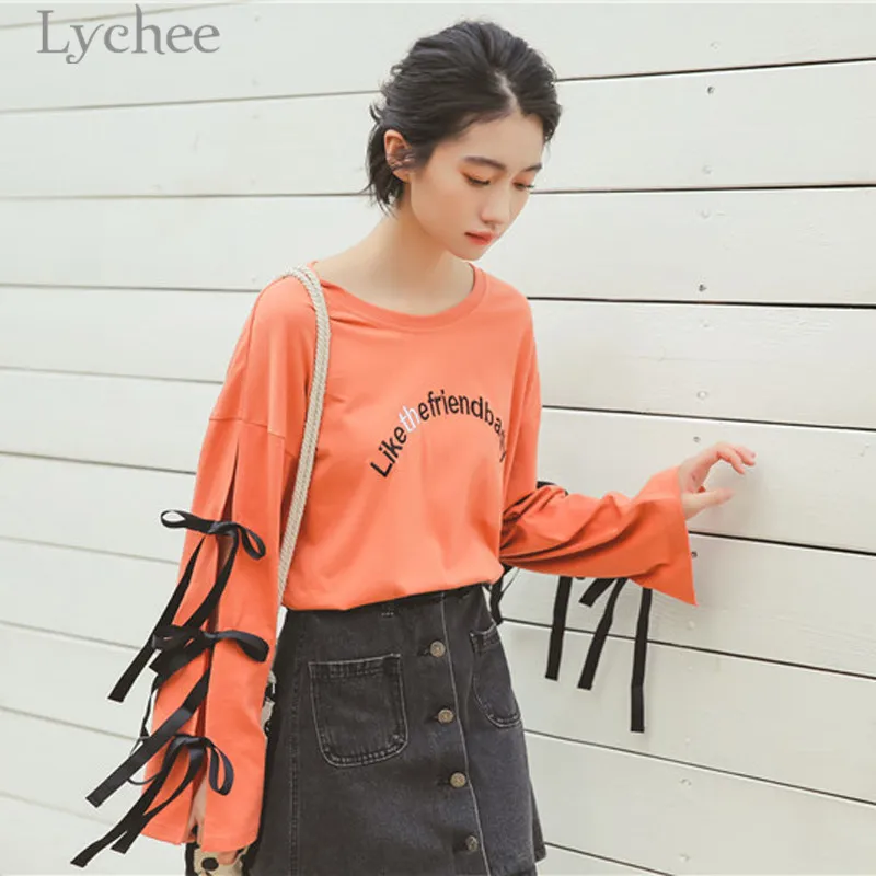 Женская Осенняя футболка Lychee с разрезом на шнуровке буквенным принтом вырезами