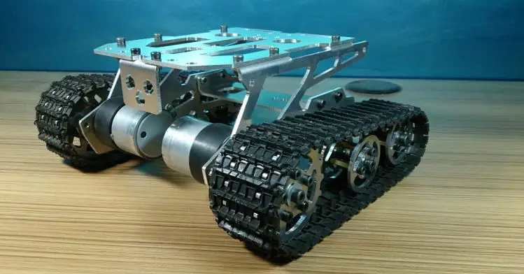 WZY569 Intelligence rc Танк автомобиль грузовик робот шасси 393 мм* 206 мм* 84 мм корпус из сплава с ЧПУ+ 4 пластиковых трека+ 4 мотора+ 1 S-3 S 10A ESC
