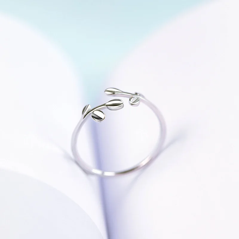 

Fashion Flower leaf Rings for women New trendy retro plants leave Ring Classic crystal Finger Rings jewelry female girl gifts