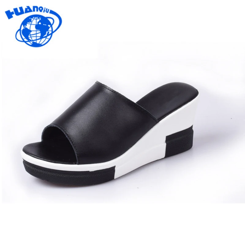 Женские шлепанцы HUANQIU кожаные на танкетке с открытым носком лето 2018|sandals summer|women