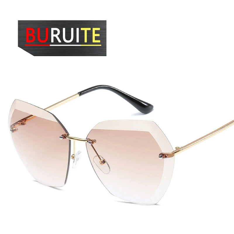 Солнцезащитные очки женские в винтажном стиле большие с защитой от