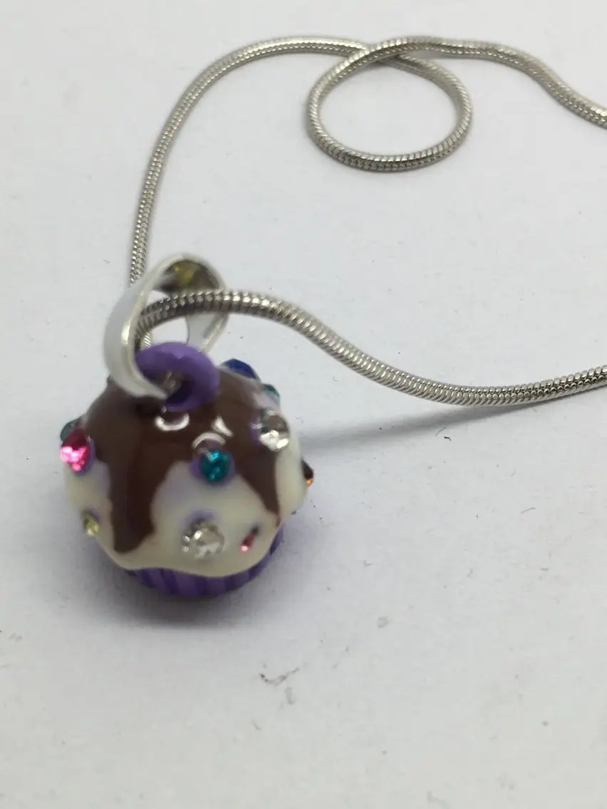 Оптовая продажа модные ожерелья с кристаллами в виде мороженого/кекса розового