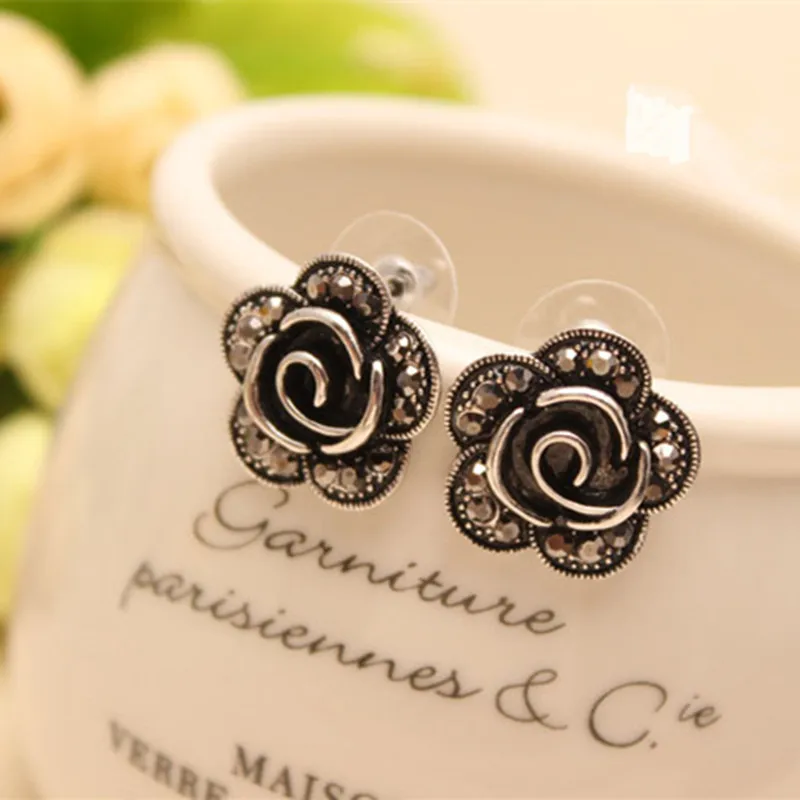 

COWNINE Luxury Rose ancient silver plating Mona Lisa Stud Earrings For Women with Colorful Crystal Wedding Jewelry Earrings
