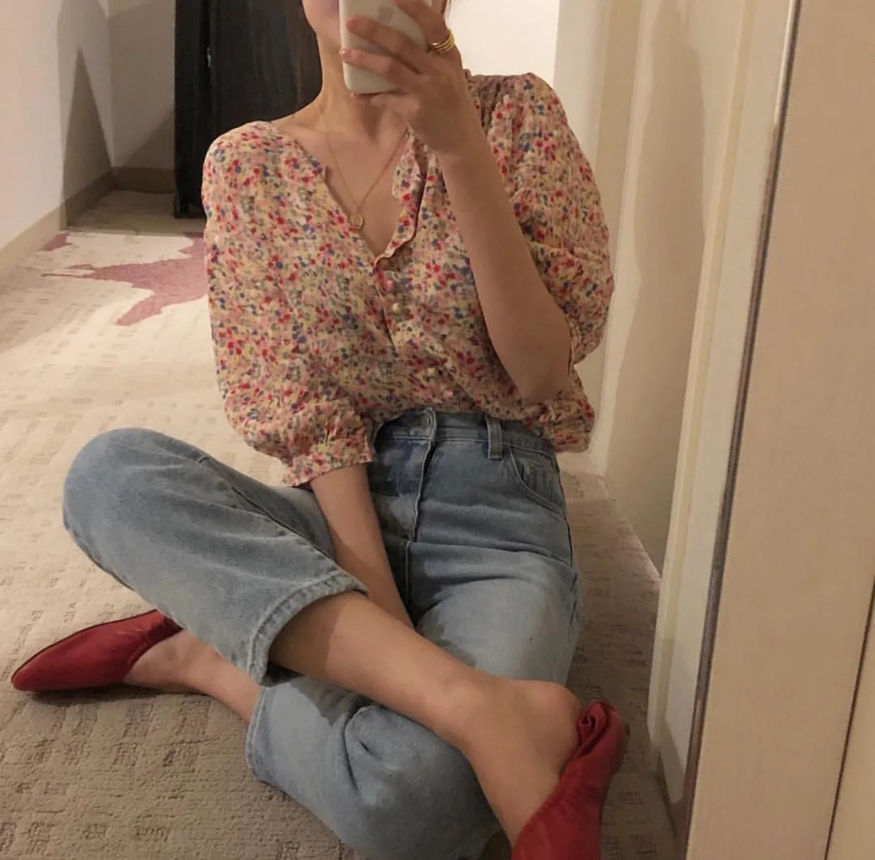 RUGOD модная шифоновая женская блузка с принтом в горошек, Корейская шикарная рубашка с рукавами-фонариками для девушек,, летние однобортные Топы для женщин