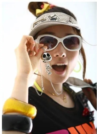 Big Eyes UFO Alien Skull Head Sweater Chain Necklace Pendant Gold|necklace personalized|pendant mp3necklace and pendant |