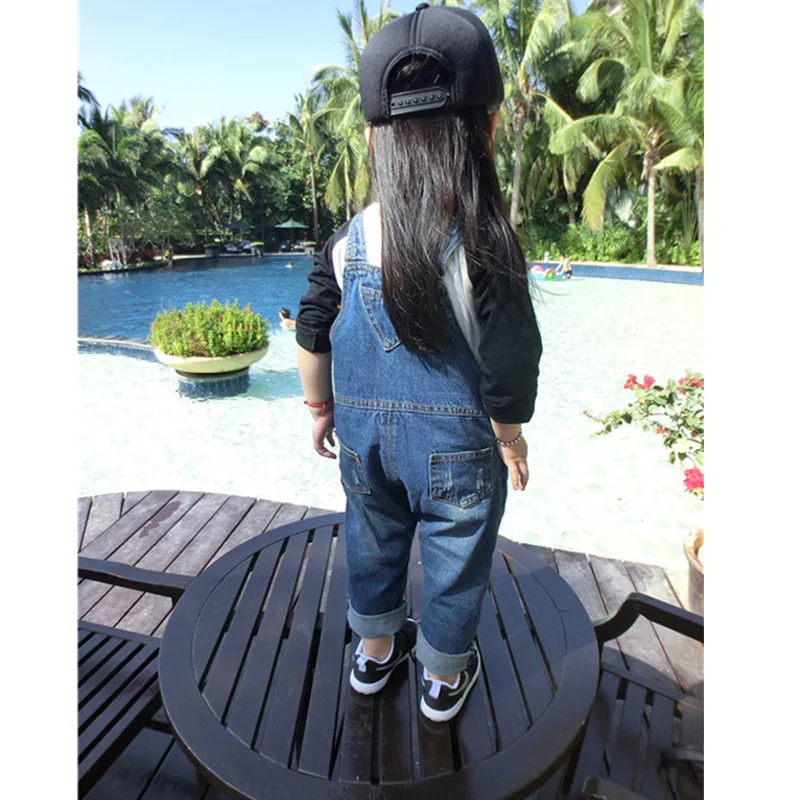 Осень-зима детские джинсовые комбинезоны для маленьких девочек коллекция 2017