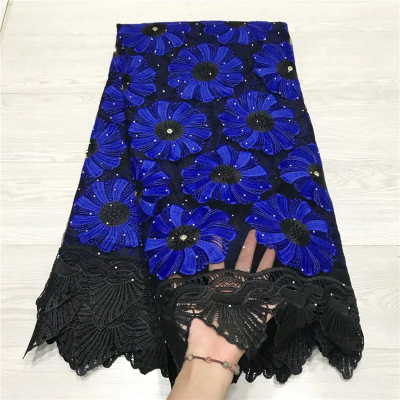 Водорастворимая ткань для свадебного платья французская кружевная в