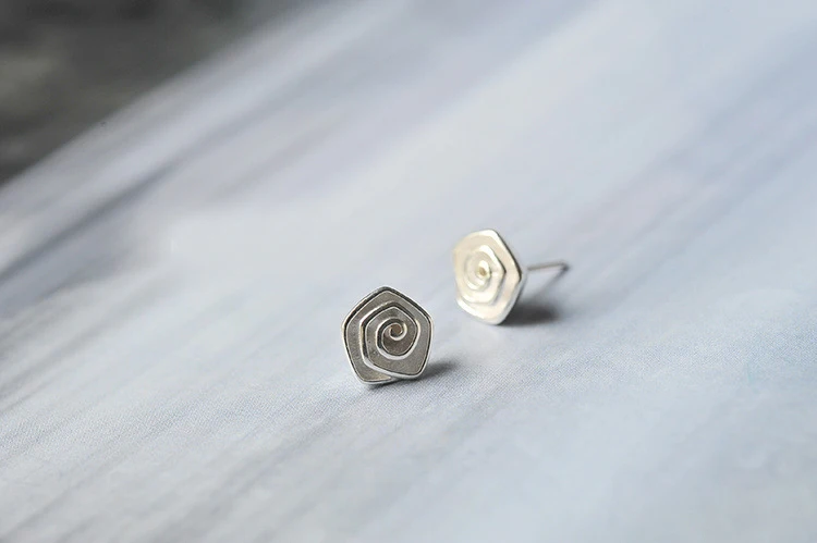 Женские богемные серьги с цветком розы Bijoux Серебристые для свадьбы