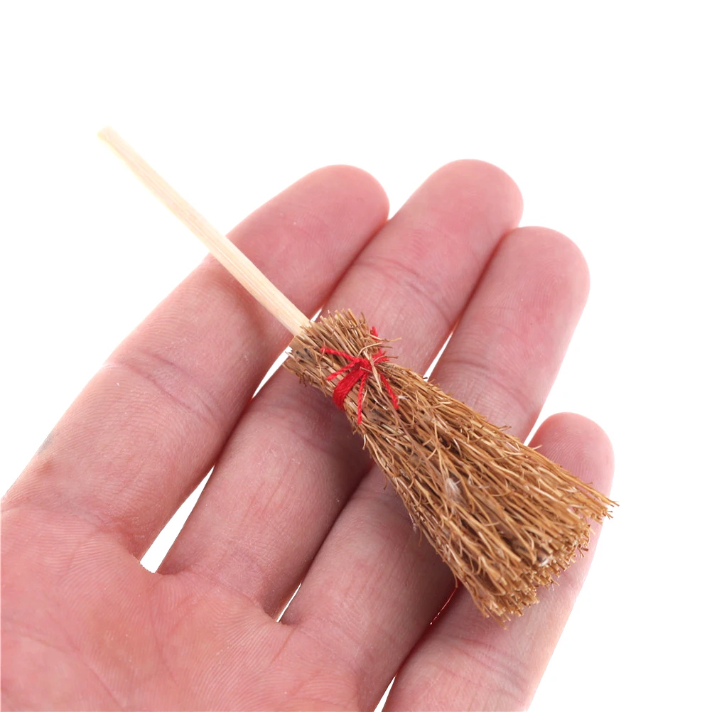 1/12 масштаб миниатюрный кукольный домик мебель Besom деревянные фигурки ведьмы