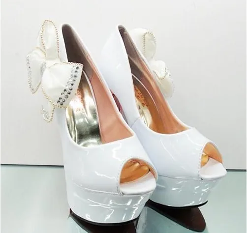 Бесплатная доставка пикантные белые свадебные модельные туфли на очень высоком
