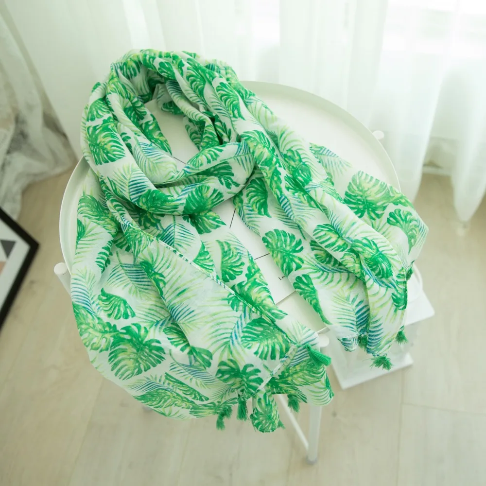 

2018 Fashion Leaf Pattern Tassel Scarf Shalws Women Long Green Leaves Beach Tassel Hijab Wrap Muffler 10pcs/Lot Free Shipping