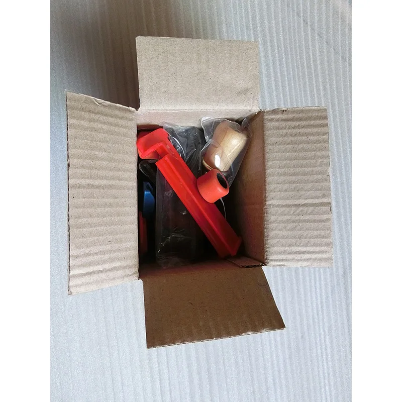 Набор для ремонта наконечников кия бассейна: 2 наконечника клей и инструмент |