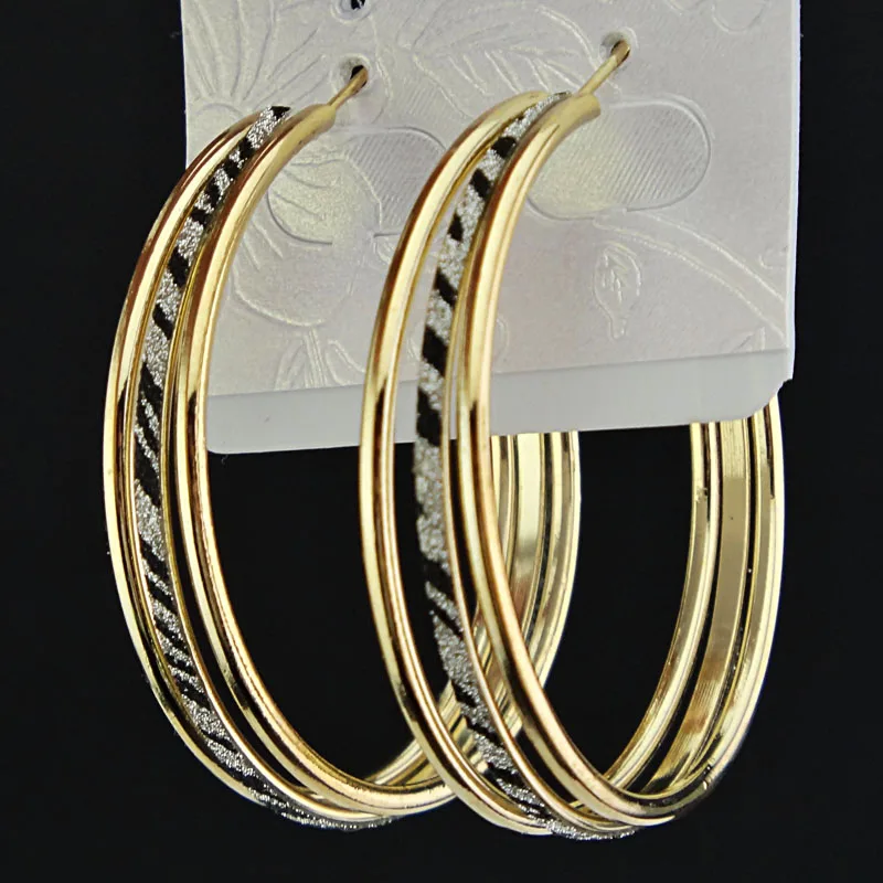 Модные серьги кольца для женщин 3 ряда серебряные матовые с принтом в виде зебры