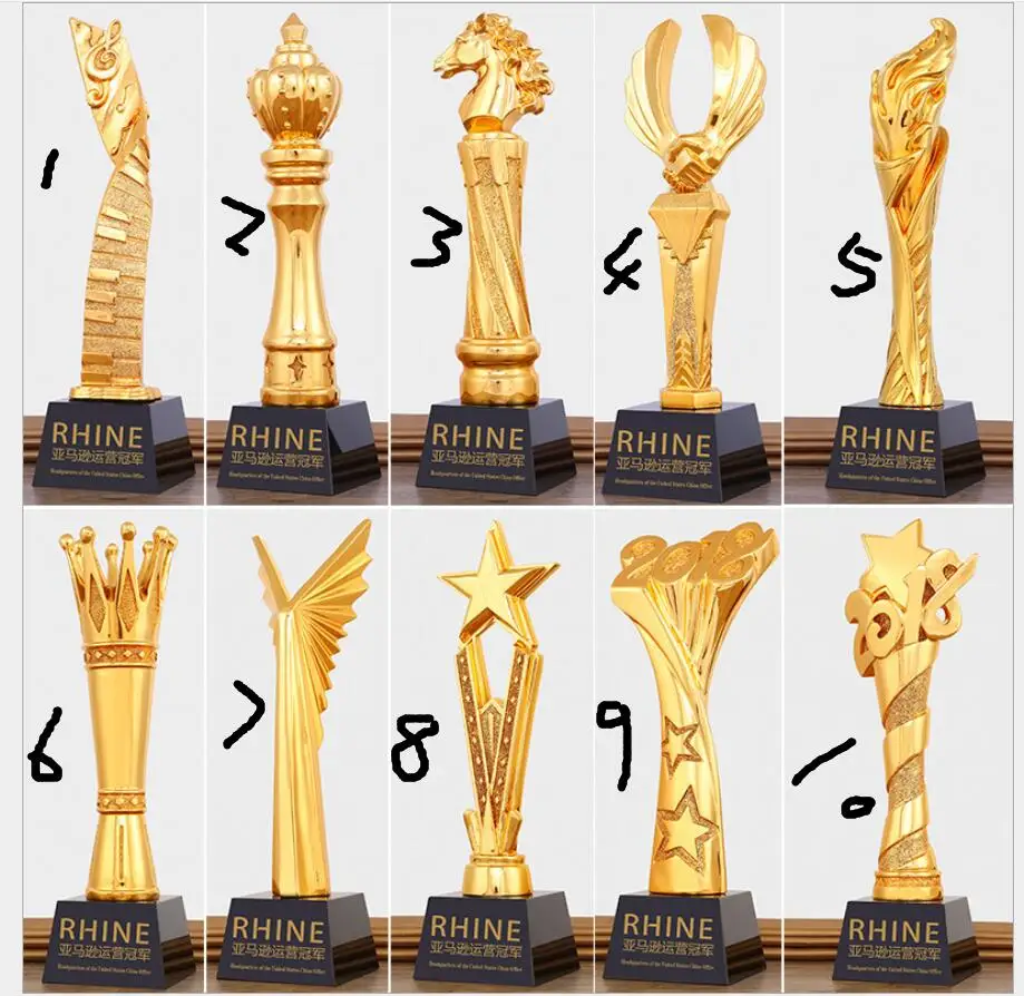 

Factory direct golden trophy cooperation and win-win trophy new competition crystal trophy customized handicraft crafts statue