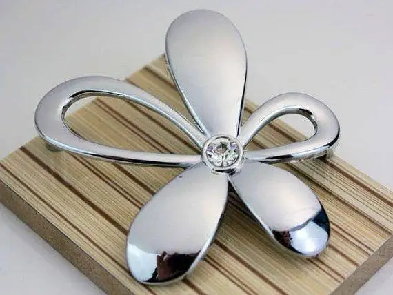 

2.5" Silver Glass Dresser Pulls Drawer Pulls Knobs Handle Crystal Cabinet Handle Rhinestone Flower Furniture Knobs Hardware 64mm