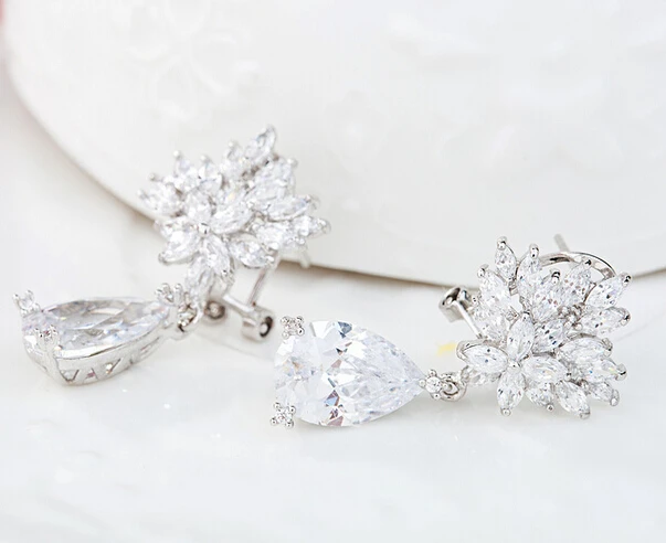 Женские серьги-капельки в стиле арт-деко с фианитами | Украшения и аксессуары