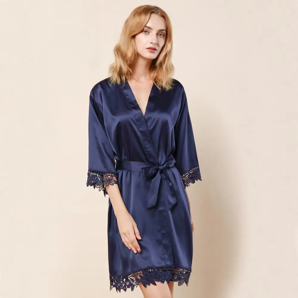 dark blue Пользовательское имя кружева атласное кимоно; наряд Персонализированные Свадебные вечерние мама сестра невесты халат подружки невесты подарок - Цвет: dark blue