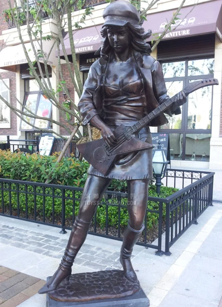 City sculpture female electric guitar music figure bronze statue of Craft Hotel decoration outdoor decor | Дом и сад