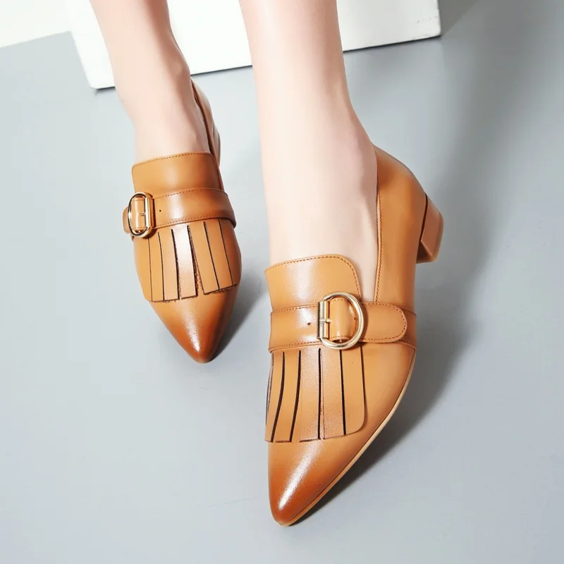 VANKARING обувь 2017 сладкий стиль моды черный острым носом металлические украшения