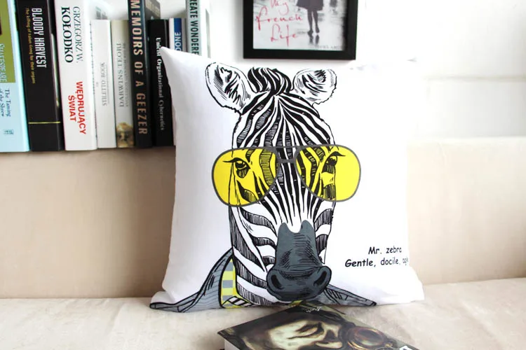 Free shipping black and white zebra Home Furnishing creative gift sofa cushioncar pillow cover soft fitted waist | Дом и сад