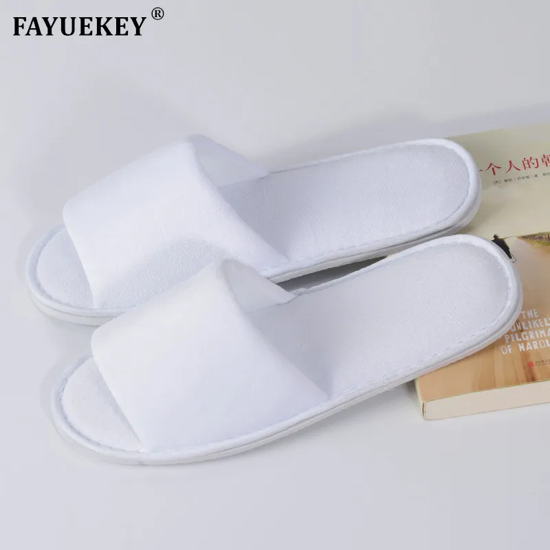 Оптовая продажа тапочки FAYUEKEY с открытым носком для гостиниц на весну и лето