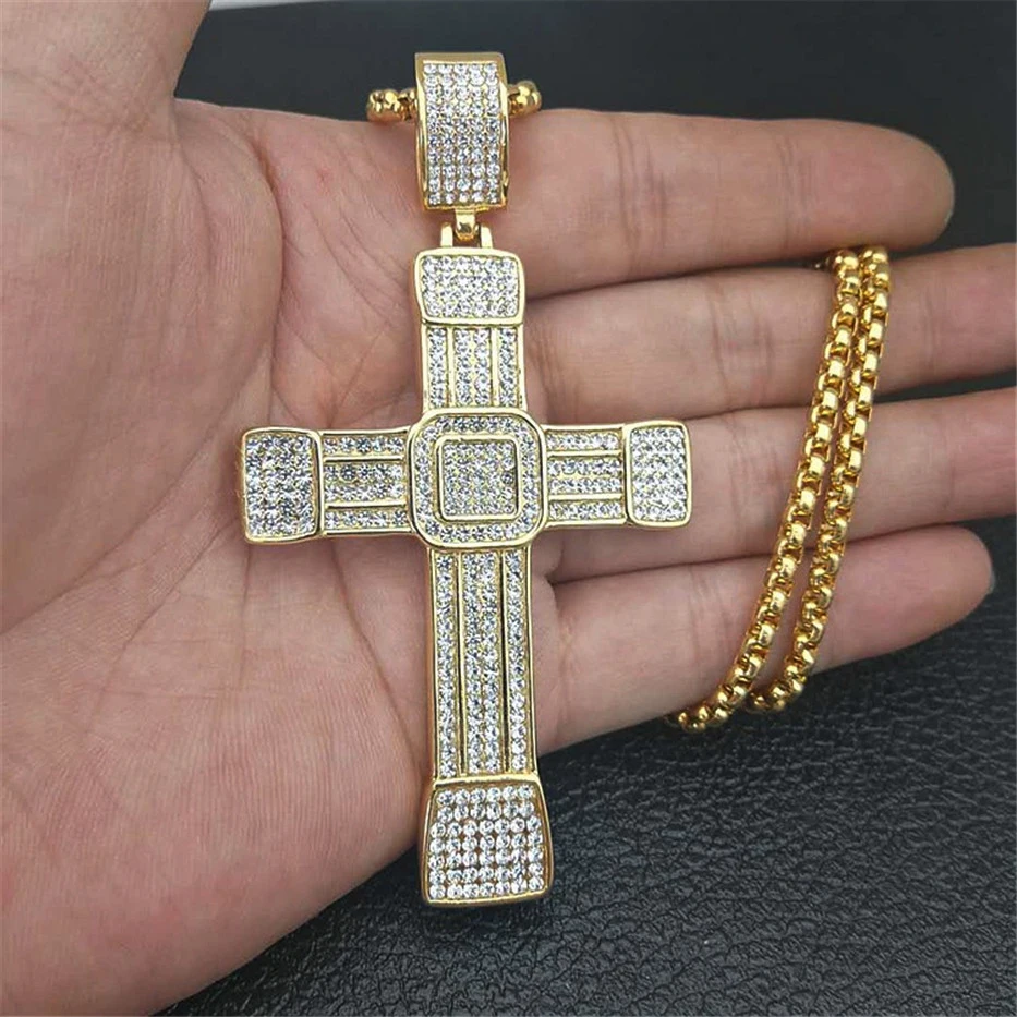 Купи Men's Necklace Big Cross Pendant With Stainless Steel Chain and Iced Out Bling Rhinestones Necklace Hip Hop Christian Jewelry за 903 рублей в магазине AliExpress