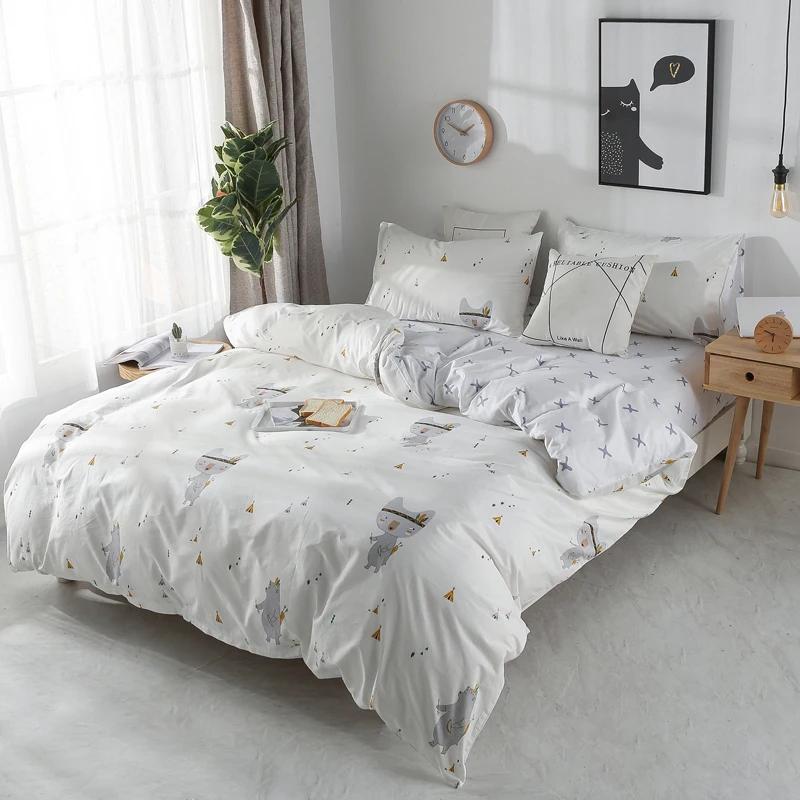 Комплект постельного белья из хлопка с мультяшным рисунком Простой Модный