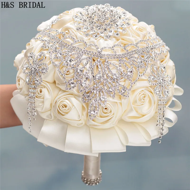 

Ivory Wedding Bouquet with Rhinestone Simple Hand Made Wedding Flower for Brides Artificial Rose Wedding Gift New Arrival