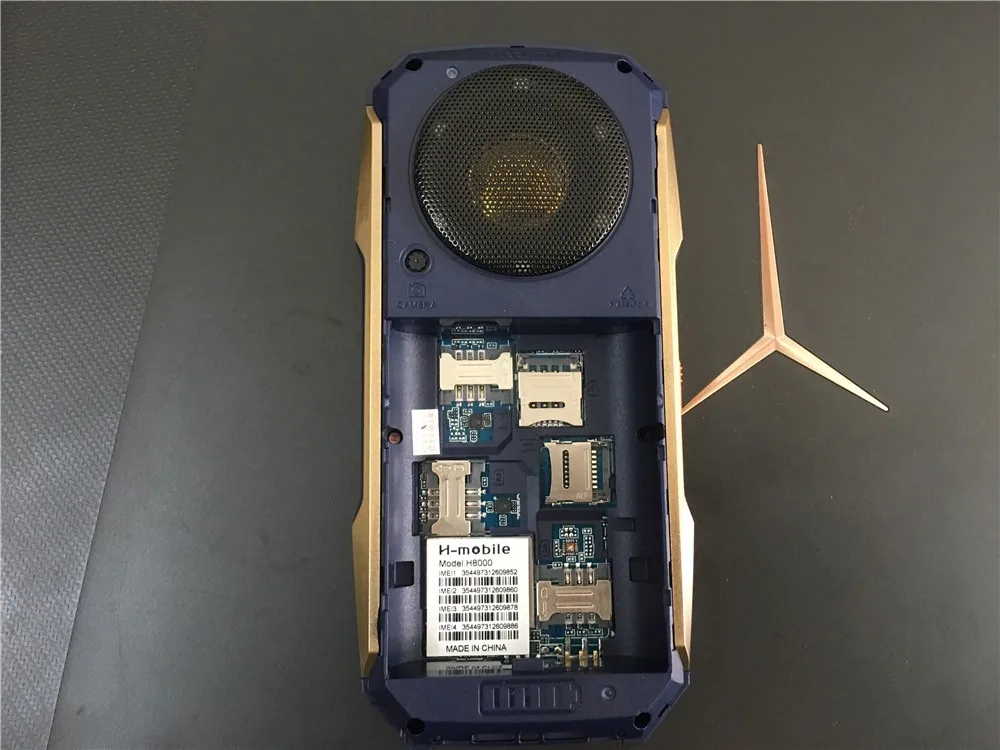 H8000 мобильный кнопочный телефон мощный 4 sim-карты Bluetooth фонарик MP3 радио клавиатура