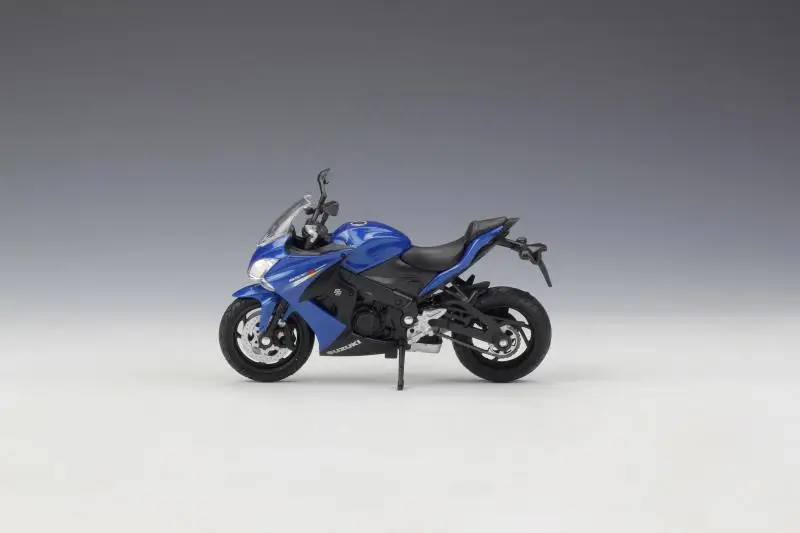 Модель мотоцикла Welly 1:18 SUZUKI 2017 новая в коробке| |