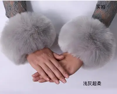 light gray soft Осенне-зимняя обувь для женщин высокое качество очень большой искусственный мех манжеты из лисьего меха oversleeps кольцо на руку перчатки на запястье - Цвет: light gray soft