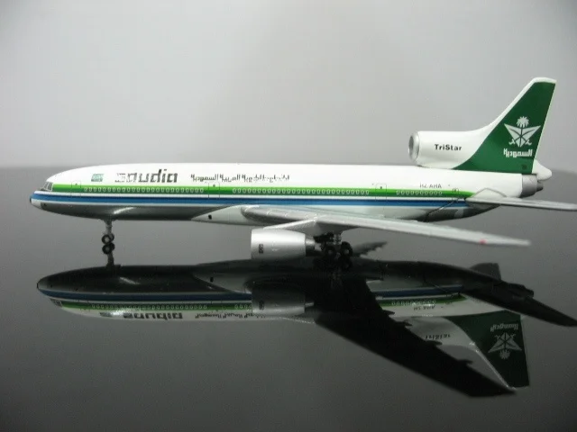 Модель самолета 1:500 Saudia Airlines 1011-200 Гц |