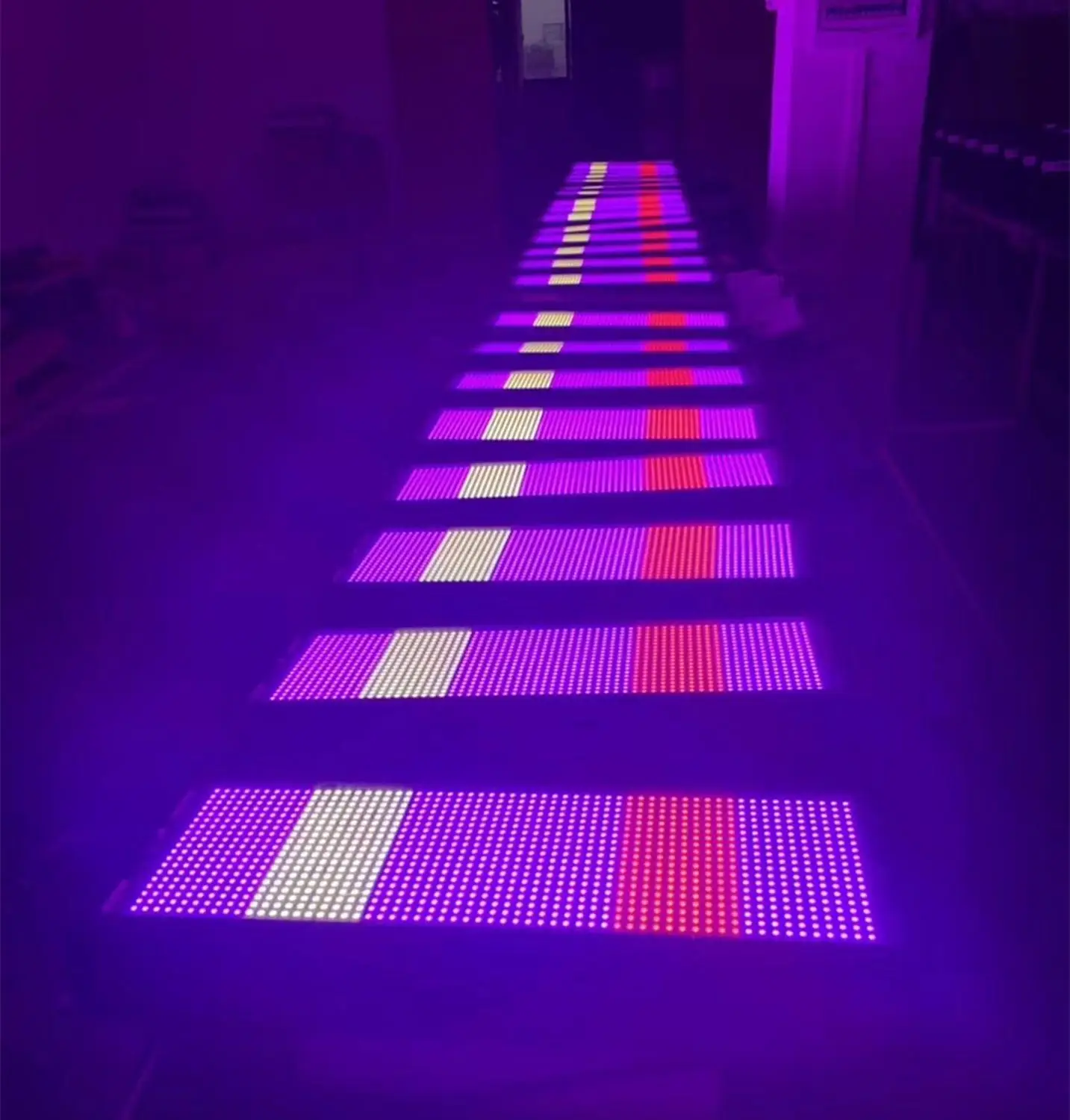 

6X 1000W RGB 3in1 LED Strobe Lights with flightcase dmx Super bright Warm White light dj Strobe Lights Led Stage lighting