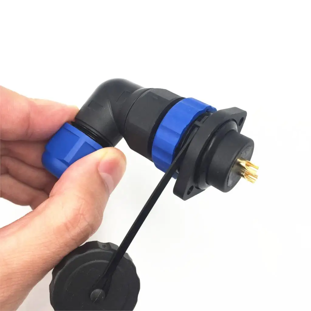 SP20TA-ZS 90 градусов локоть Avitaion Plug Водонепроницаемый разъем 2 отверстия фланец