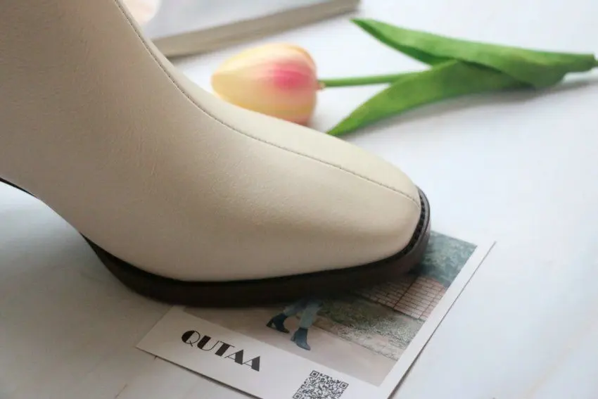 QUTAA/ г. Женские ботильоны зимняя однотонная обувь из коровьей кожи и искусственной кожи на молнии с квадратным носком на платформе женские мотоциклетные ботинки Большие размеры 34-40