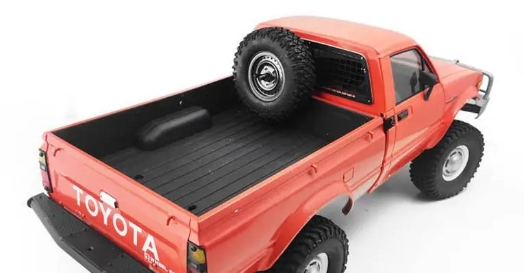 Металлическая запасная стойка для крепления колеса killerbody 1/10 Toyota Land Cruiser LC70 48601 Body