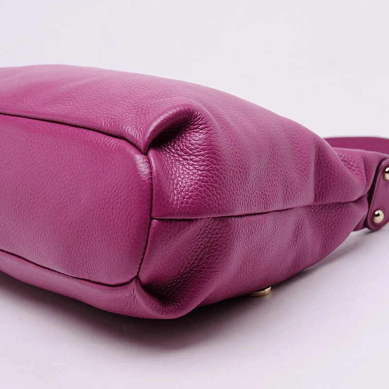 Первый слой из воловьей кожи женская сумка натуральной через плечо с кисточками |