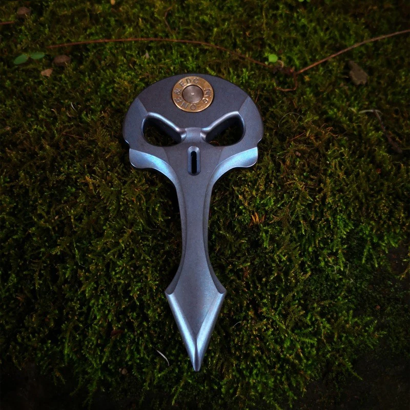 Blue EDC Открытый титановый сплав Самообороны выживания Тактические принадлежности многофункциональные карманные инструменты зажим для денег EDC - Цвет: Blue